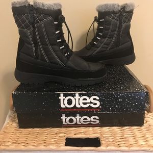 Totes Eve Winter Warm Water Resistant Boots